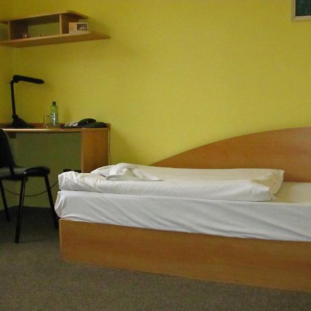 Hotel Isora Ostrava Bagian luar foto