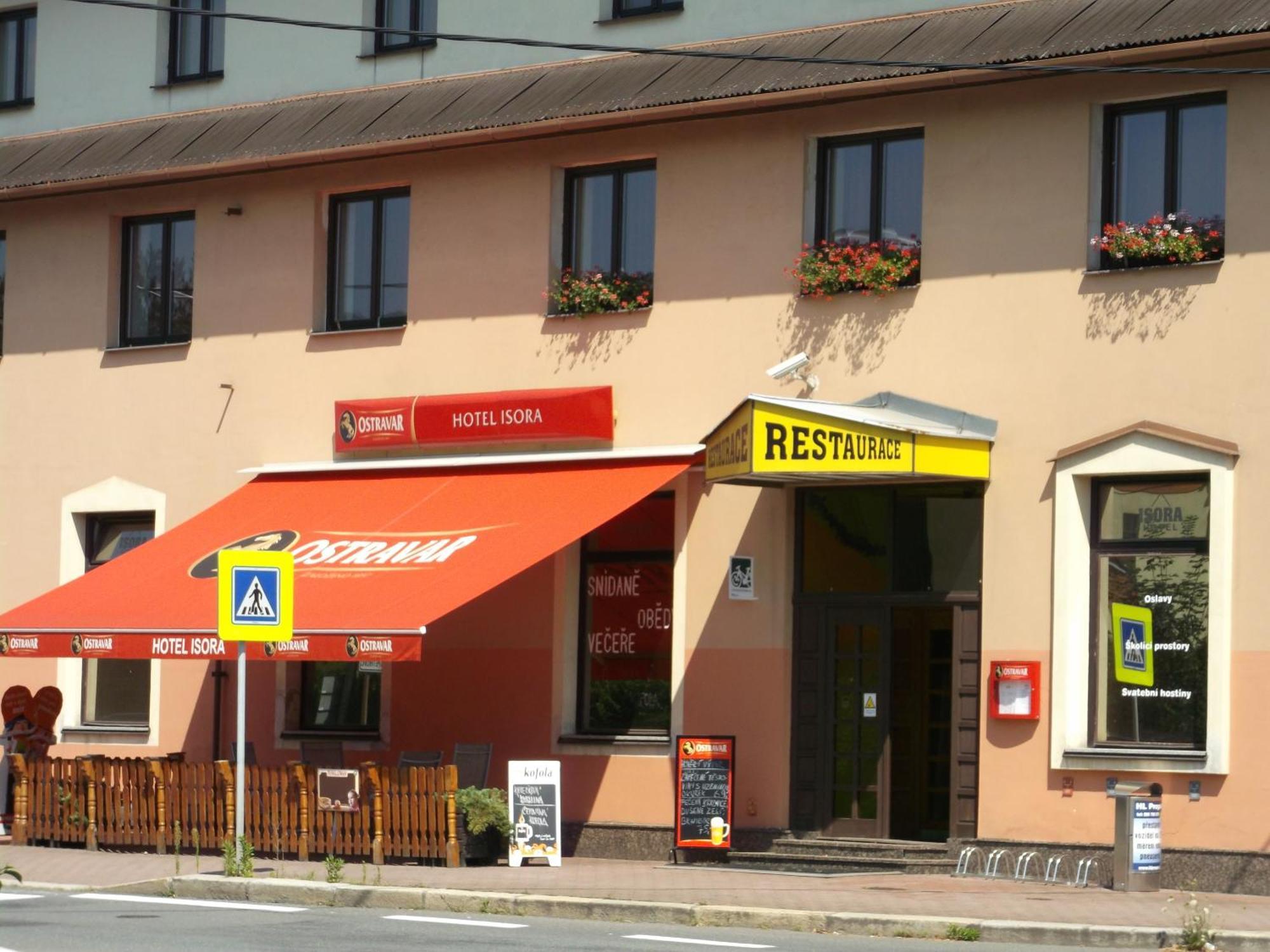 Hotel Isora Ostrava Bagian luar foto