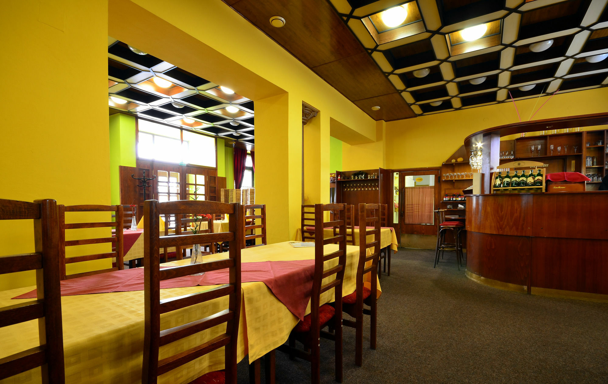 Hotel Isora Ostrava Bagian luar foto