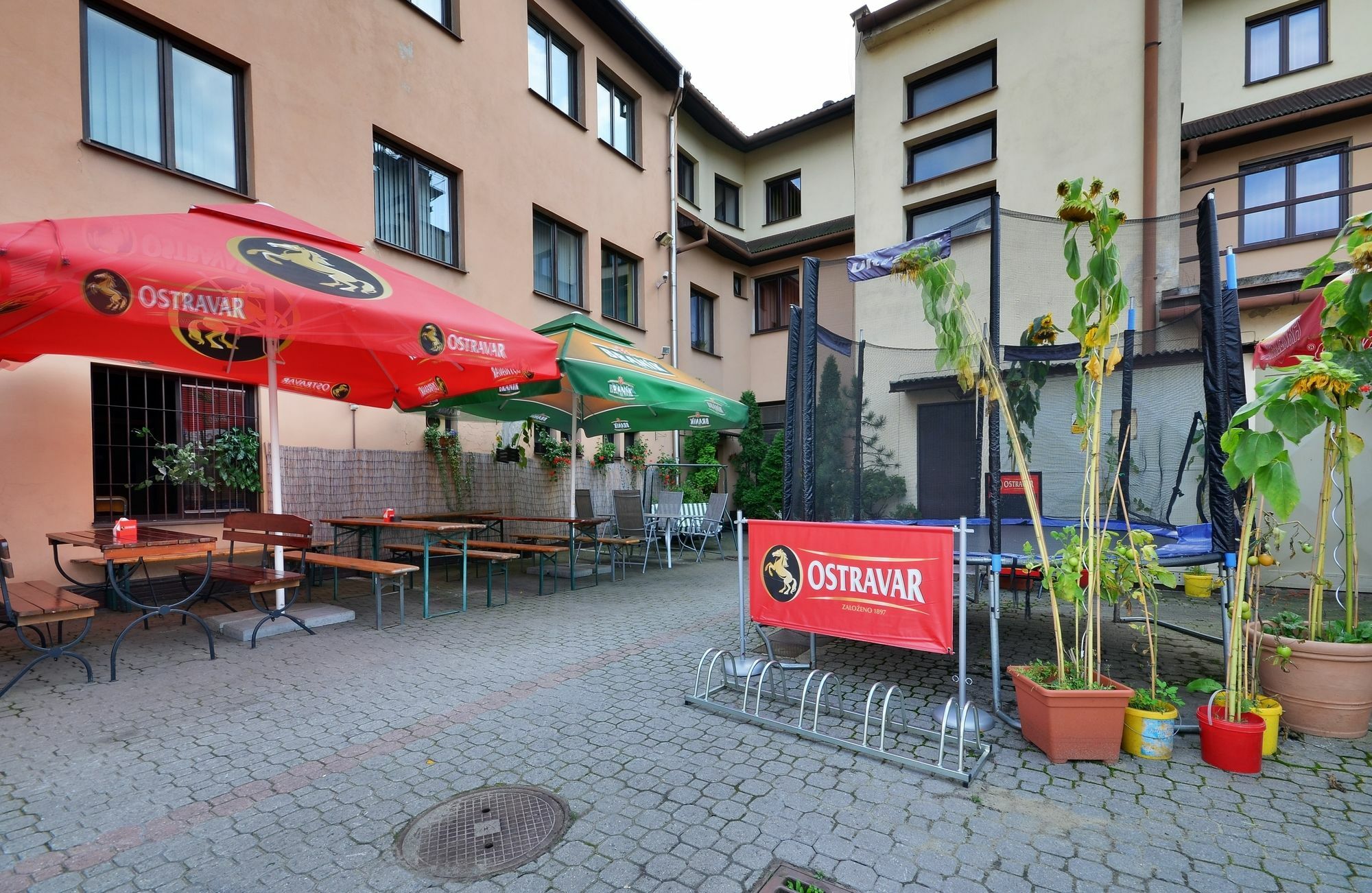 Hotel Isora Ostrava Bagian luar foto